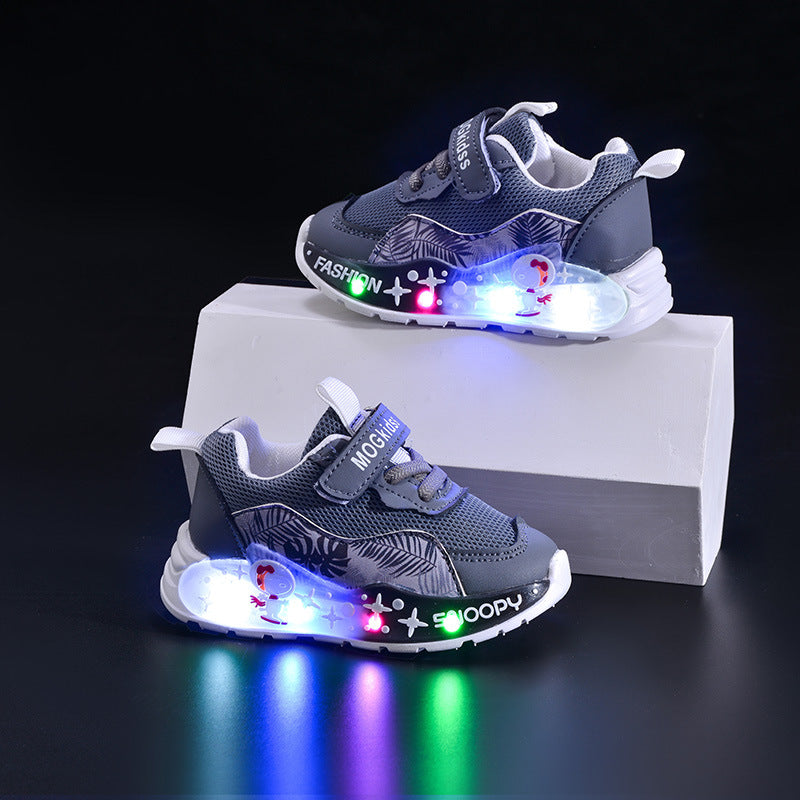 Wholesale Light-Up 2025 Spring & Fall Mesh Comfortable and Lightweight Casual Light-Up Led Light-Up Men's Sports Shoes for Small and Medium-Sized Children