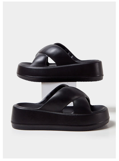 Thick-Soled Sandals for Women's Outer Wear, Fashionable 2024 Summer New Style, Two-Wear Beach Sandals with Holes in the Shoes