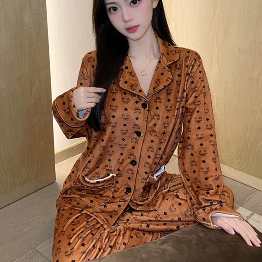 2026 New Style Island Velvet Pajamas for Women, Autumn and Winter High-End Luxury Set, Internet Celebrity Long-Sleeve Thickened Warm Loungewear