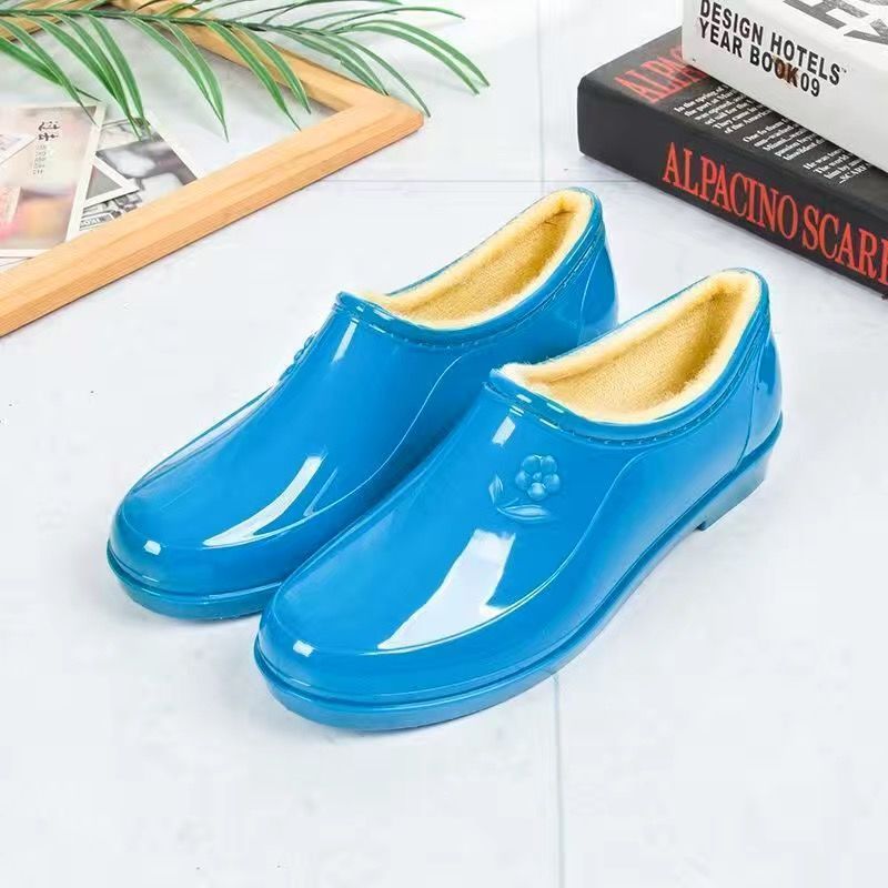 Thickened New Rain Boots Women's Four Seasons Yuanbao Shallow Water Shoes Middle-aged Short Tube Waterproof Non-slip fleece-lined Warm Rubber Rain Boots