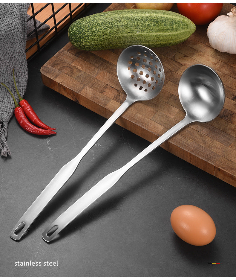304 Stainless Steel Soup Spoon Hot Pot Colander Household Thickened Large Spoon Long Handle Porridge Spoon Porridge Spoon Drinking Soup Spoon