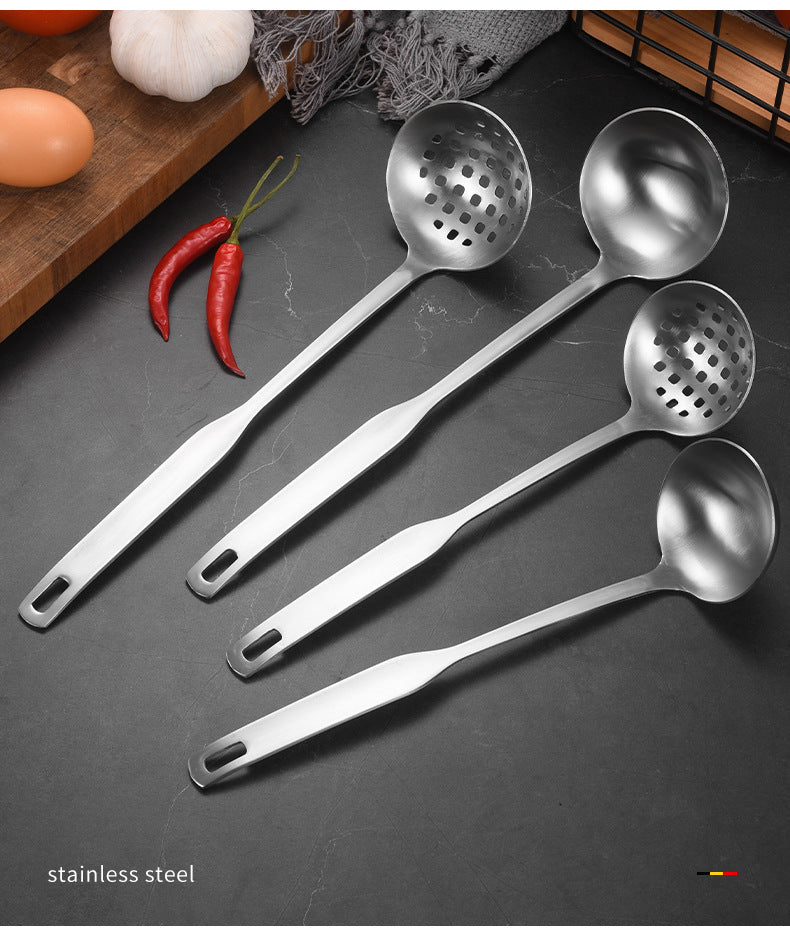 304 Stainless Steel Soup Spoon Hot Pot Colander Household Thickened Large Spoon Long Handle Porridge Spoon Porridge Spoon Drinking Soup Spoon