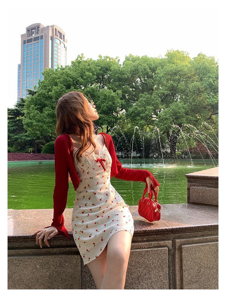 Plus Size Fat mm French Sweet Sexy Sweet Contrasting Suspender Skirt Women's Summer Red Cardigan + Floral Skirt Two-Piece Set