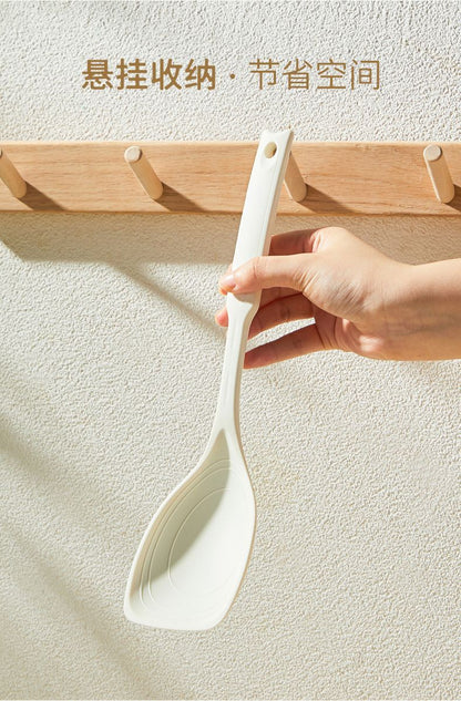 Multi-functional silicone spatula soup spoon kitchen daily food kitchen complementary food tool non-stick pan spatula spoon high temperature resistant kitchenware