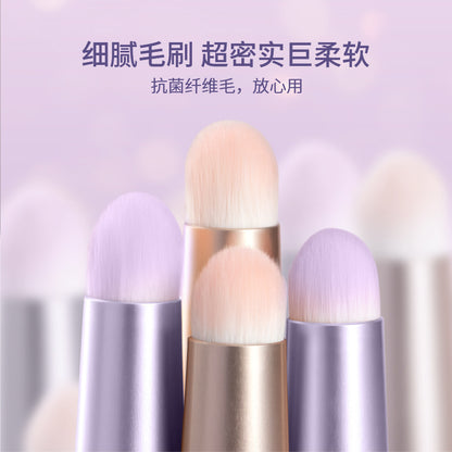 Lipstick lipstick brush with lid lip brush small round head lip brush halo brush concealer brush portable lip brush mini makeup brush