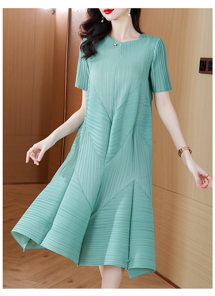 High-End Elegant Pleated Dress for Women, 2026 Summer New French Style Short-Sleeve Floral Dress
