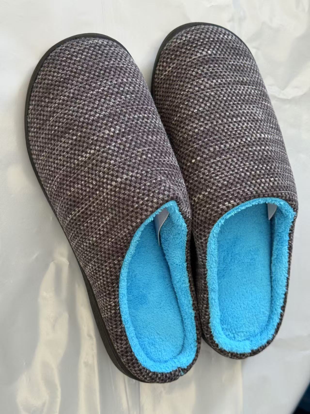 Spot cross-border e-commerce Amazon men and women memory sponge TPR slippers coral fleece slippers