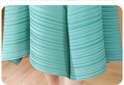High-End Elegant Pleated Dress for Women, 2026 Summer New French Style Short-Sleeve Floral Dress