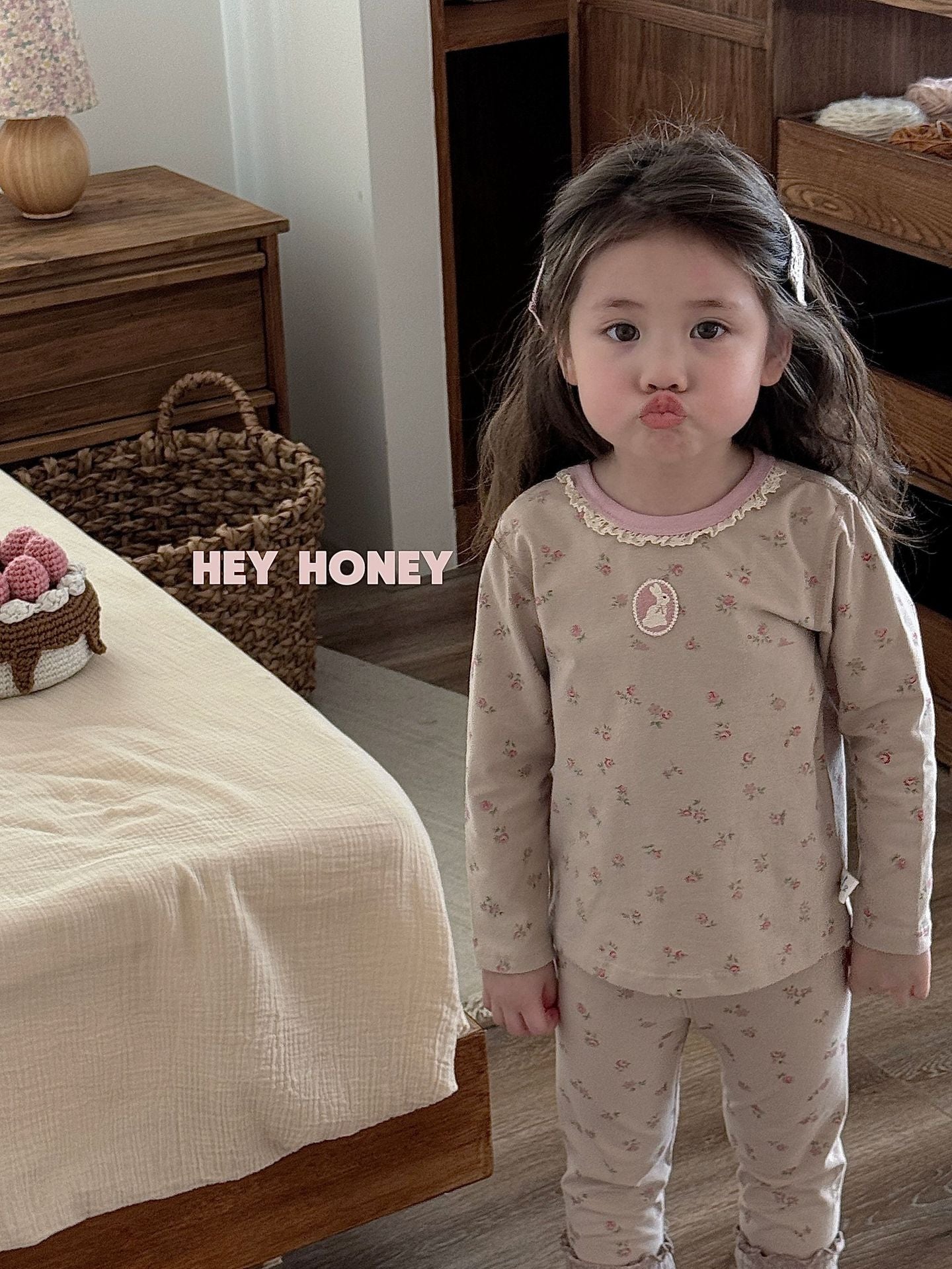 Spot Large and Small Roll Heyhoney24 Lycra Cotton Boys and Girls Autumn Clothes Intimates Printed Home Clothes Pajamas Two-Piece Set