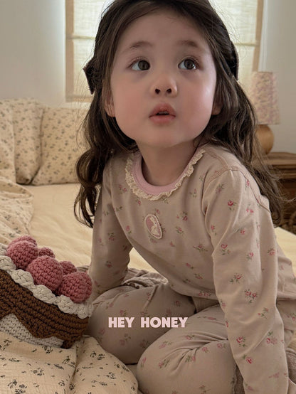 Spot Large and Small Roll Heyhoney24 Lycra Cotton Boys and Girls Autumn Clothes Intimates Printed Home Clothes Pajamas Two-Piece Set
