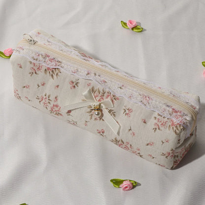 Cotton Lace Trim Storage Bag for Makeup Brushes, Cotton Makeup Bag, Toiletry Travel Soft Brush Pouch for Women, Artistic Style