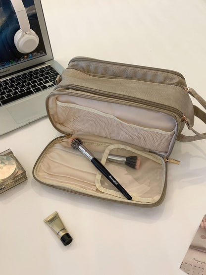 Giant Makeup Bag for Women, Large Capacity Travel Makeup Brush Bag, Toiletries Storage Bag, Chain Design, Waterproof