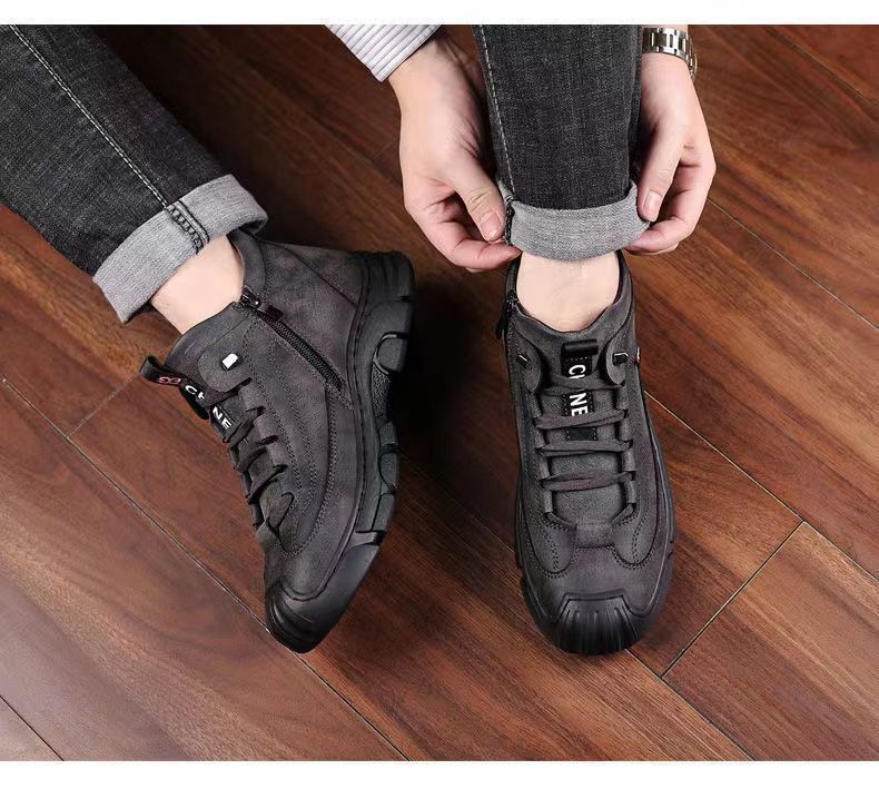 Cold-resistant warm cotton-padded shoes men's warm winter thickened fluff outdoor leather high-top one-piece Northeast snow boots non-slip