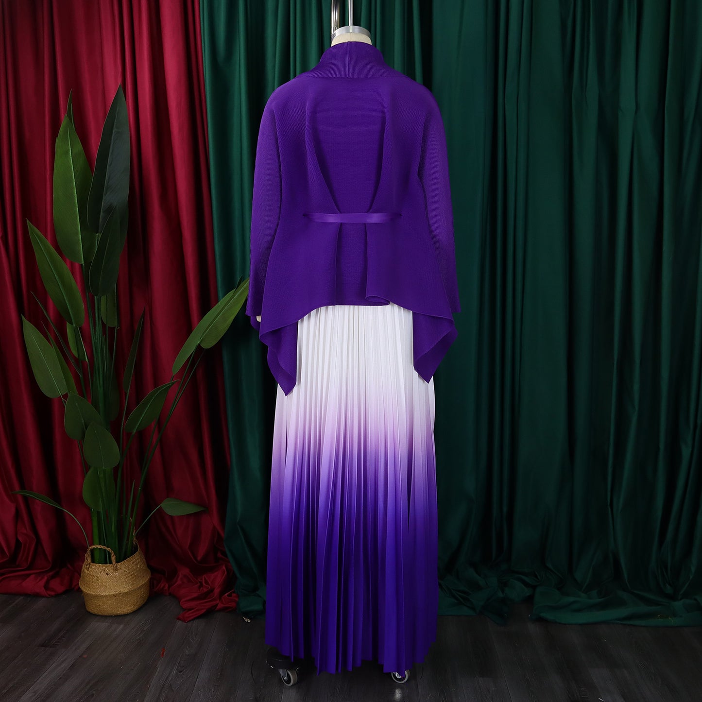 C8610 African plus size Women's Spring New Fashion Strap Bat Sleeve Top Gradient Color-changing Skirt Two-piece Set