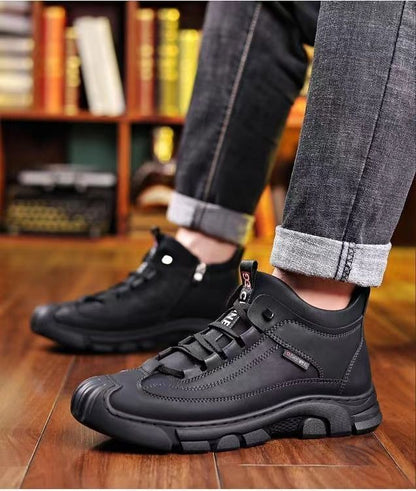 Cold-resistant warm cotton-padded shoes men's warm winter thickened fluff outdoor leather high-top one-piece Northeast snow boots non-slip