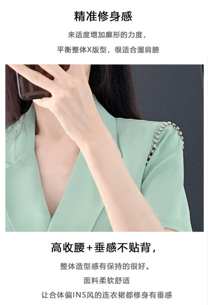 French Hepburn Style Small Black Dress High Sense High Cold Royal Sister Fried Street Small Fragrance Style Pleated Professional Suit dress Summer
