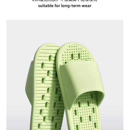 New Summer Home Bathroom Hollow Anti-Slip Men's Slippers That Feel Like Stepping on Shit, Convenient and Breathable Soft-Soled Women's Slippers for Outdoor Wear
