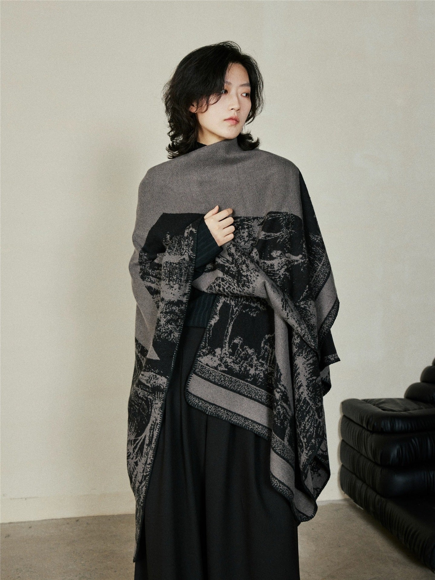 Jiangnan Watertown Knitted Shawl High-end Ethnic Style Cloak Western Sichuan Yunnan Travel Wear Imitation Cashmere Cape Women