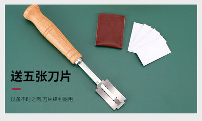 Wooden Handle Curved Bread Cutter Creative Stainless Steel Bread Trimming Knife Dough Dividing Knife European Style Baguette Cutting Pattern