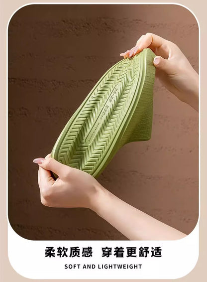 Thick-Soled Sandals for Women 2025 New Summer Home Indoor Bathing Non-Slip Simple Shit-Stepping Couple Slippers for Men