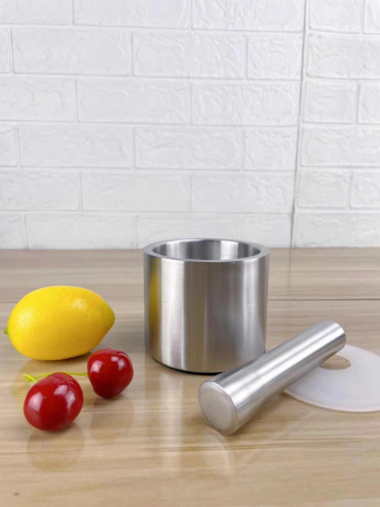 304 stainless steel garlic masher round grinding pot mortar mold stone mortar masher with lid mortar Masher