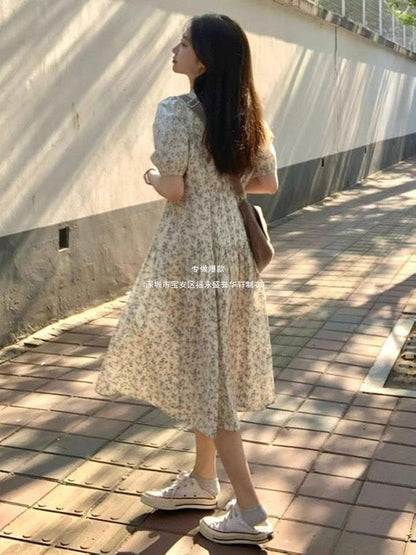 Summer 2024 New Seaside Vacation Elegant Floral Dress Platycodon grandiflorum Tea Break French Long Dress Women's Spring Dress