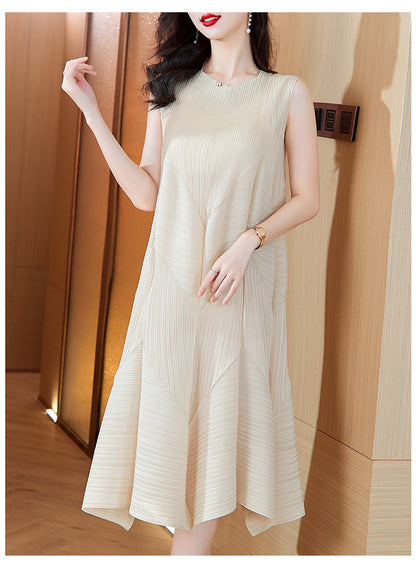 High-End Elegant Pleated Dress for Women, 2026 Summer New French Style Short-Sleeve Floral Dress