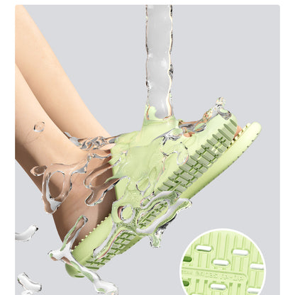 New Summer Home Bathroom Hollow Anti-Slip Men's Slippers That Feel Like Stepping on Shit, Convenient and Breathable Soft-Soled Women's Slippers for Outdoor Wear
