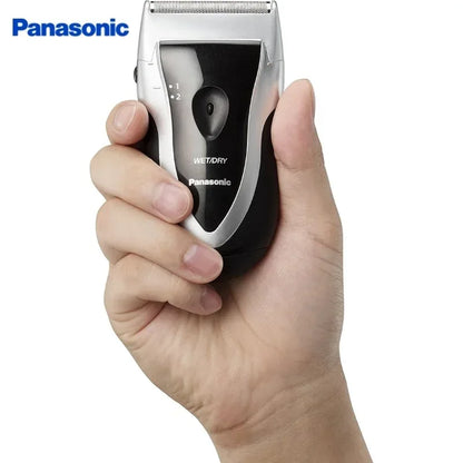 Panasonic Electric Razor For Men, Battery-Operated Travel Shaver, Cordless Wet Dry Lightweight Shaver with Ergonomic Grip ﻿