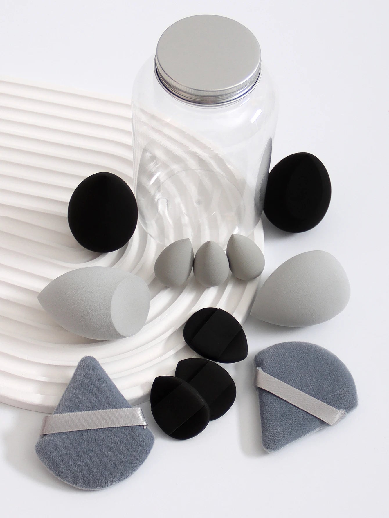 12Pcs Makeup Sponge Set with Storage Jar Latex-Free, Makeup Sponge Finger Puff, Dual-Use Wet & Dry Foundation Cosmetic Puffs