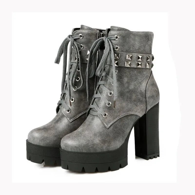 KNCOKAR The new autumn/winter fashion ultra high heels and short boots with a waterproof platform rivet and female boots