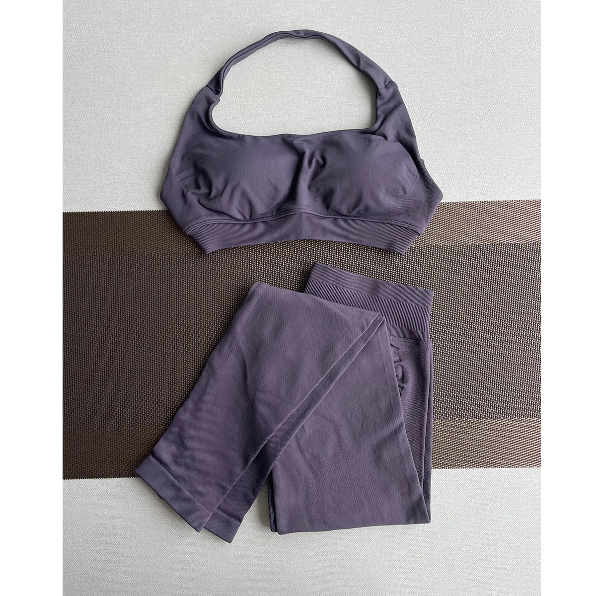 2 Pieces Yoga Gym Set Women Seamless Strappy Yoga Bra High Waist Workout Scrunch Shorts Sports Set Fitness Clothes Sportswear