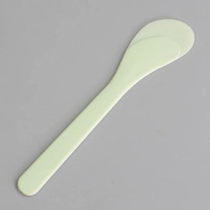 10 Pcs/lot 13cm Facial Mask Stick Cosmetic Spatula Scoop DIY Face Mask Spoon Beauty Makeup Sticks Mud Mixing Tools Makeup Tools
