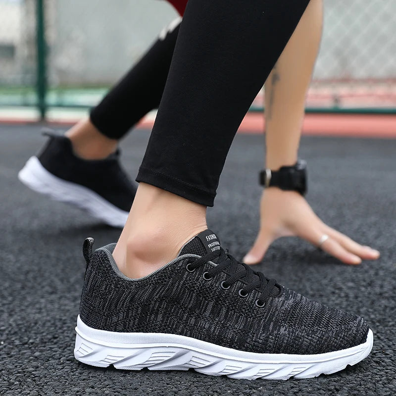 MAEDEF 2024 Running Shoes Men Sneakers Fashion Lightweight Trainers Breathable Walking Shoe Outdoor Comfortable Athletic for Men