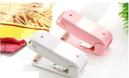 Mini Heat Bag Sealing Machine Package Sealer Bags Thermal Plastic Food Bag Closure Portable Sealer Food Packaging Heat Sealer