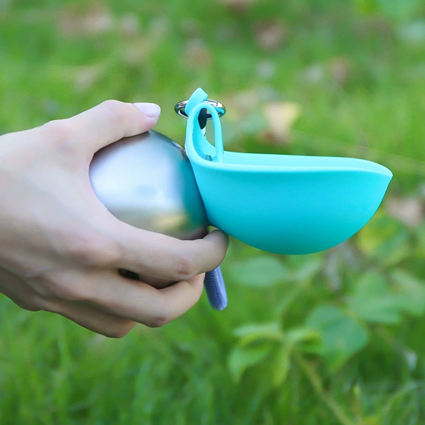 Pet Water Bottle 304 Stainless Steel Collapsible Ball Shaped Drinking Device Portable Dog Bowl  For Small Dogs Outdoor Portable