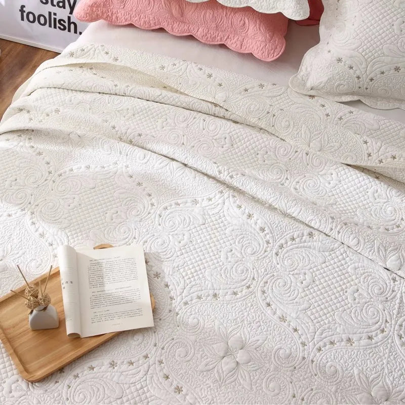 Double-sided Embroidered Cotton Quilted Bedspread, Padded Summer Blanket, Throw Coverlet, Home Coverlet, Bed Cover, Colcha