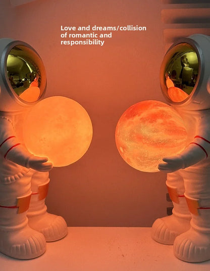 Space Man Hugging the Night Sky Bluetooth Speaker Dreamy Starry Sky Audio System Subwoofer Night Light Decoration Creative Gift