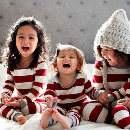 Merry Christmas 2025 Mother Father Kids Matching Pajamas Set Striped Casual Loose Pyjamas Xmas Family Look Holiday Wear Pjs Gift
