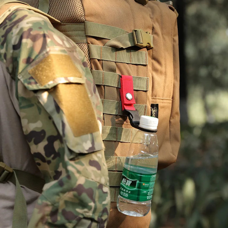 1/2/5pcs Hanging Bottle Buckle Clip Carabiner Portable Water Bottle Holder Clip Belt Backpack Hanger for Outdoor Camp Hiking