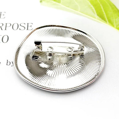 High Quality Surface Shine Metal Oval Brooch Large Irregular Pins Autumn Winter Lady Daily Colthes Backpack Ornament Accessories