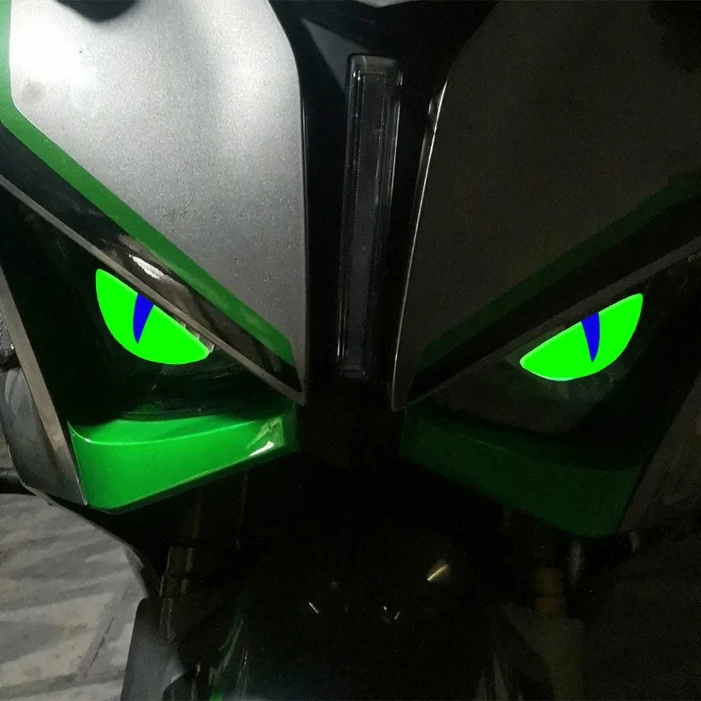 Luminous Eyes Car Stickers Green Glowing Devil's Eye Car Motorcycle Headlight Styling Sticker 3D Drip Glue Cat Eye Decoration