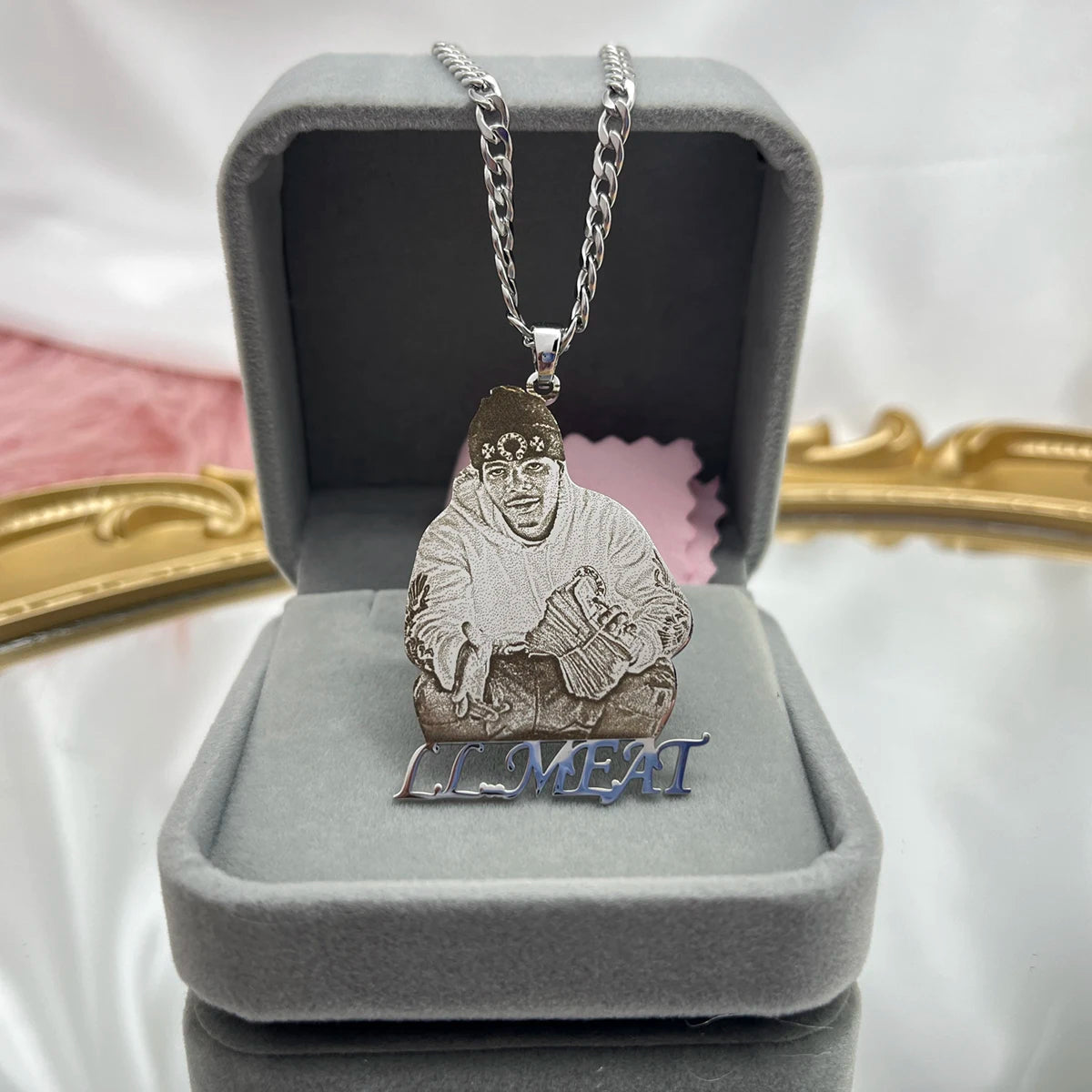 Wholesale Custom Photo Necklace Custom Stainless Steel Engrave Pet Dog Cat Name Memory Frosted Photo Necklace Jewelry For Woman