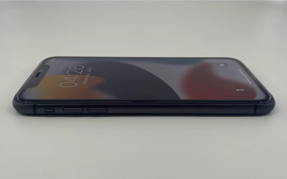 Original Apple iPhone 11  6.1 inch A13 Bionic 4GB RAM 64GB/128GB/256GB ROM NFC 4G LTE iOS Mobile Phone iphone 11 Used phone
