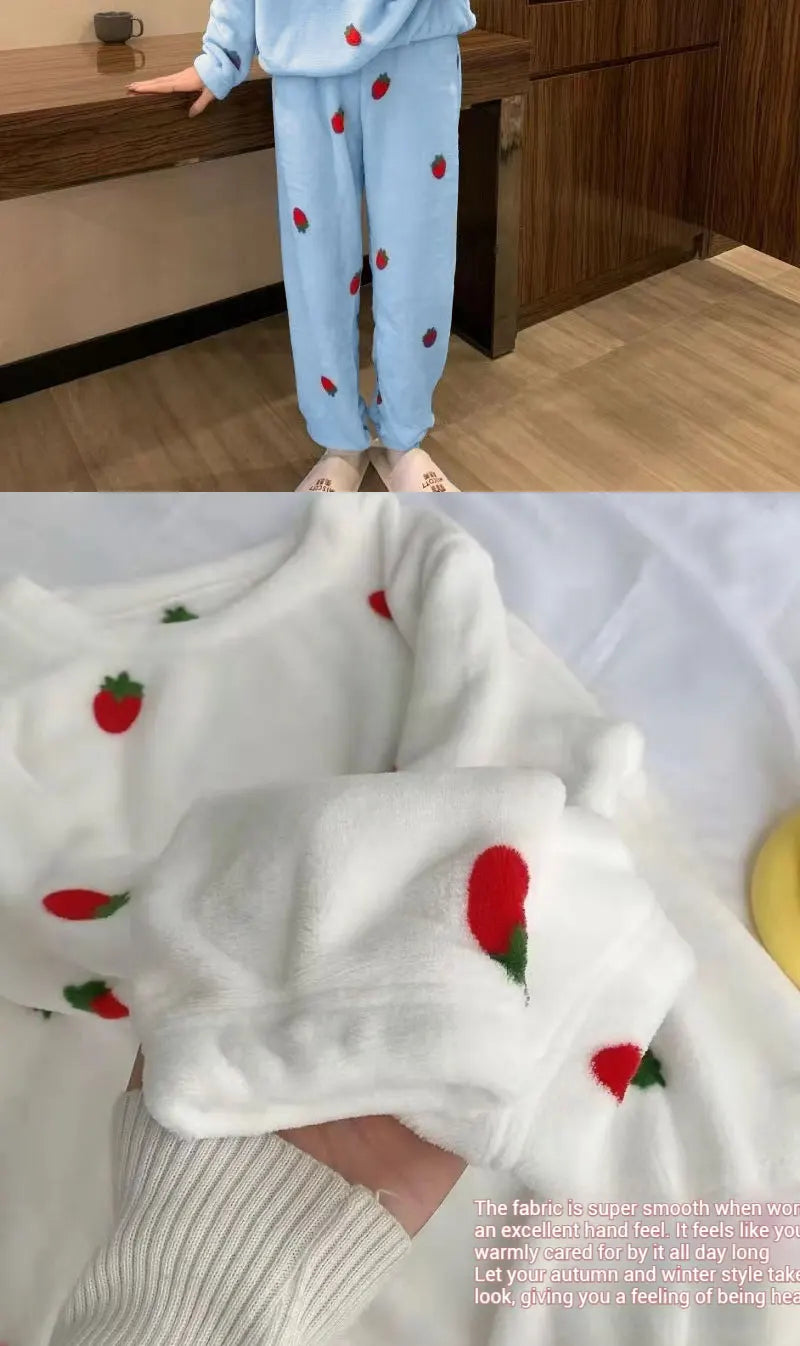 Women Pyjamas Sets 2025 Autumn Winter Warm Flannel Strawberry Coral Long Sleeve Girls Sleepwear Casual Fleece Pajamas Homewear