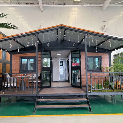 Prefabricated Container House Mobile Expand Container House Portable Small Family Modern Villa Family Waterproof Home Container