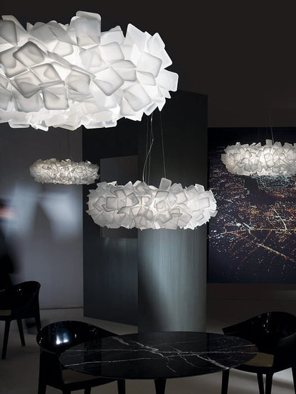 Modern Hanging Ceiling Lamp Chandelier for Living Room Lustre Petal Pendant Chandelier Bedroom Restaurant Black Indoor Lights