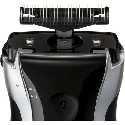 Panasonic Electric Razor For Men, Battery-Operated Travel Shaver, Cordless Wet Dry Lightweight Shaver with Ergonomic Grip ﻿