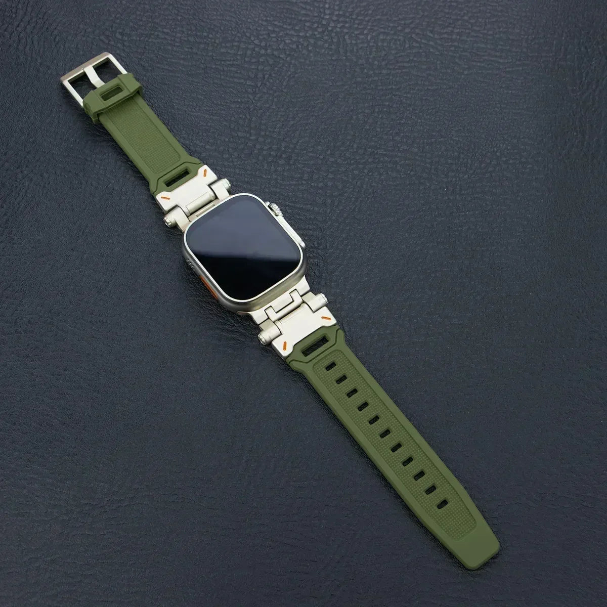 Silicone Sport Band for Apple Watch Ultra 49mm 45mm 42 44mm Rubber Strap for iWatch Series 9 8 7 se 6 5 4 ultra 2 49 Correa