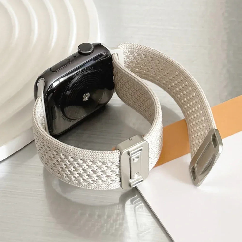 Nylon Magnetic Band for Apple Watch 45mm 41mm 44 40mm Series 10 46mm 42mm Soft Bracelet for IWatch Ultra 49mm 9 7 8 6 5 4 Strap